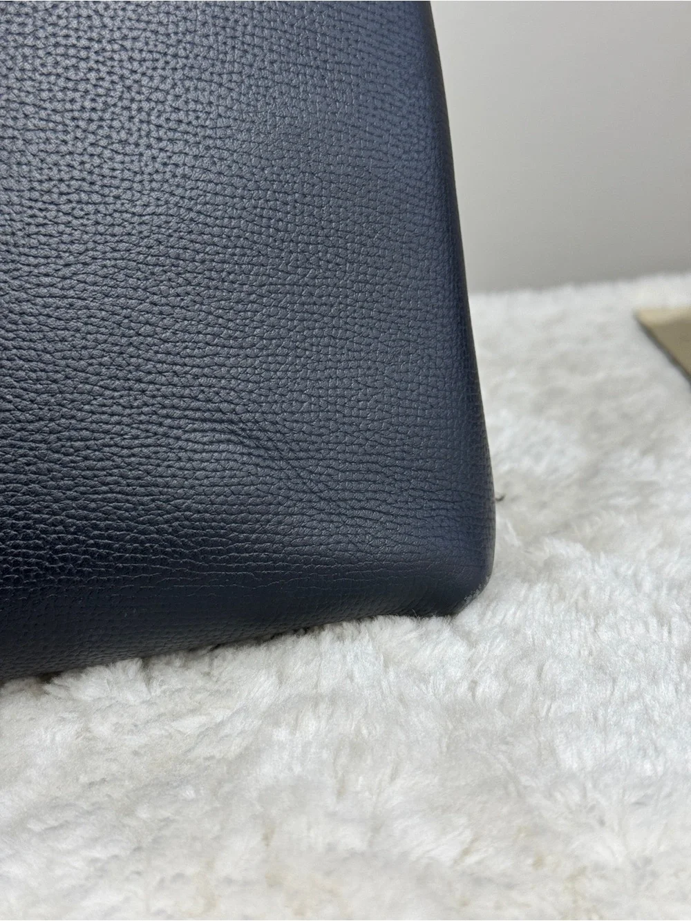 Burberry Banner Medium Black sea and Green Leather Tote Bag
